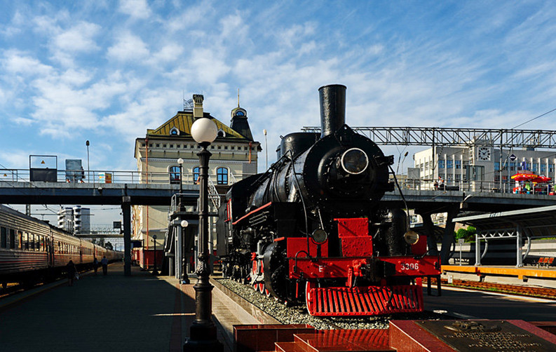 延吉长白山俄罗斯海参崴东方夜巴黎双动7日