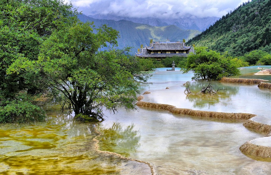 成都、九寨沟、黄龙、青城山、都江堰双飞7天